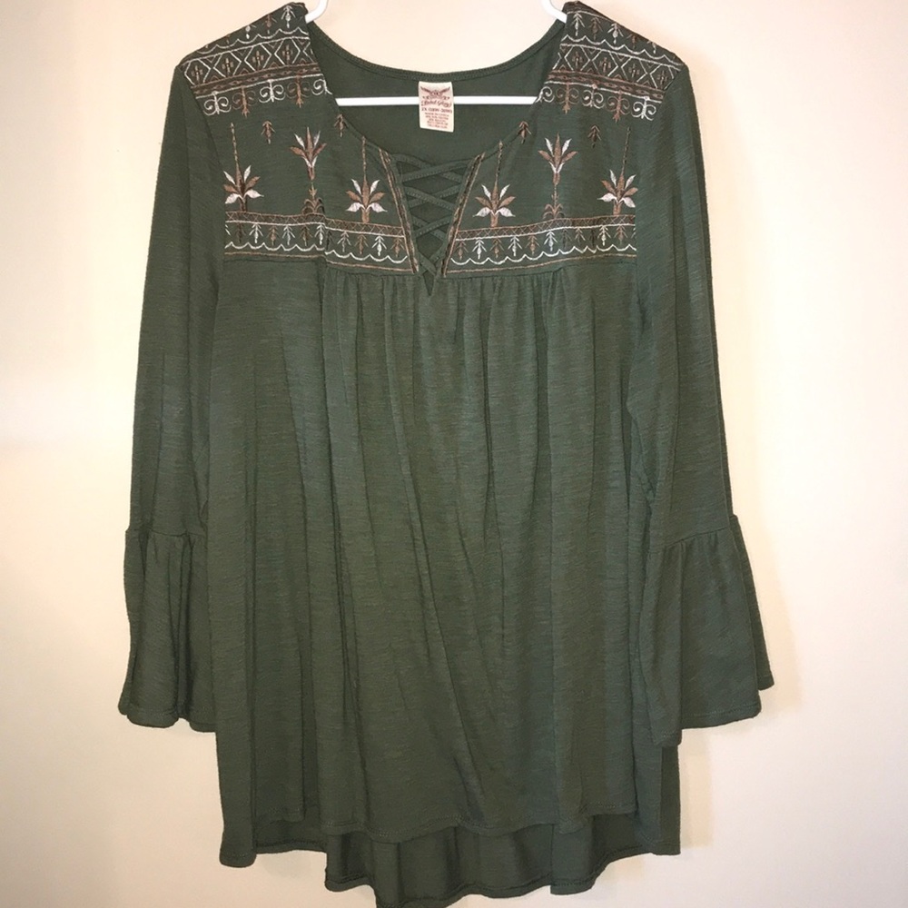 Blouse.